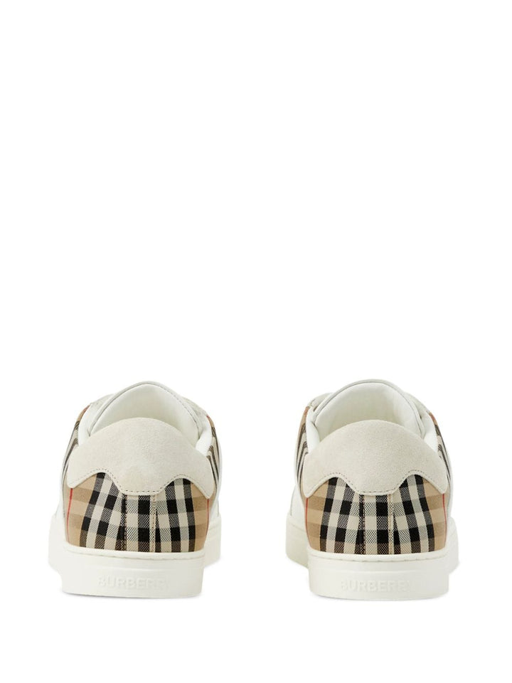 Sneakers 40 Burberry Sneakers White Brand