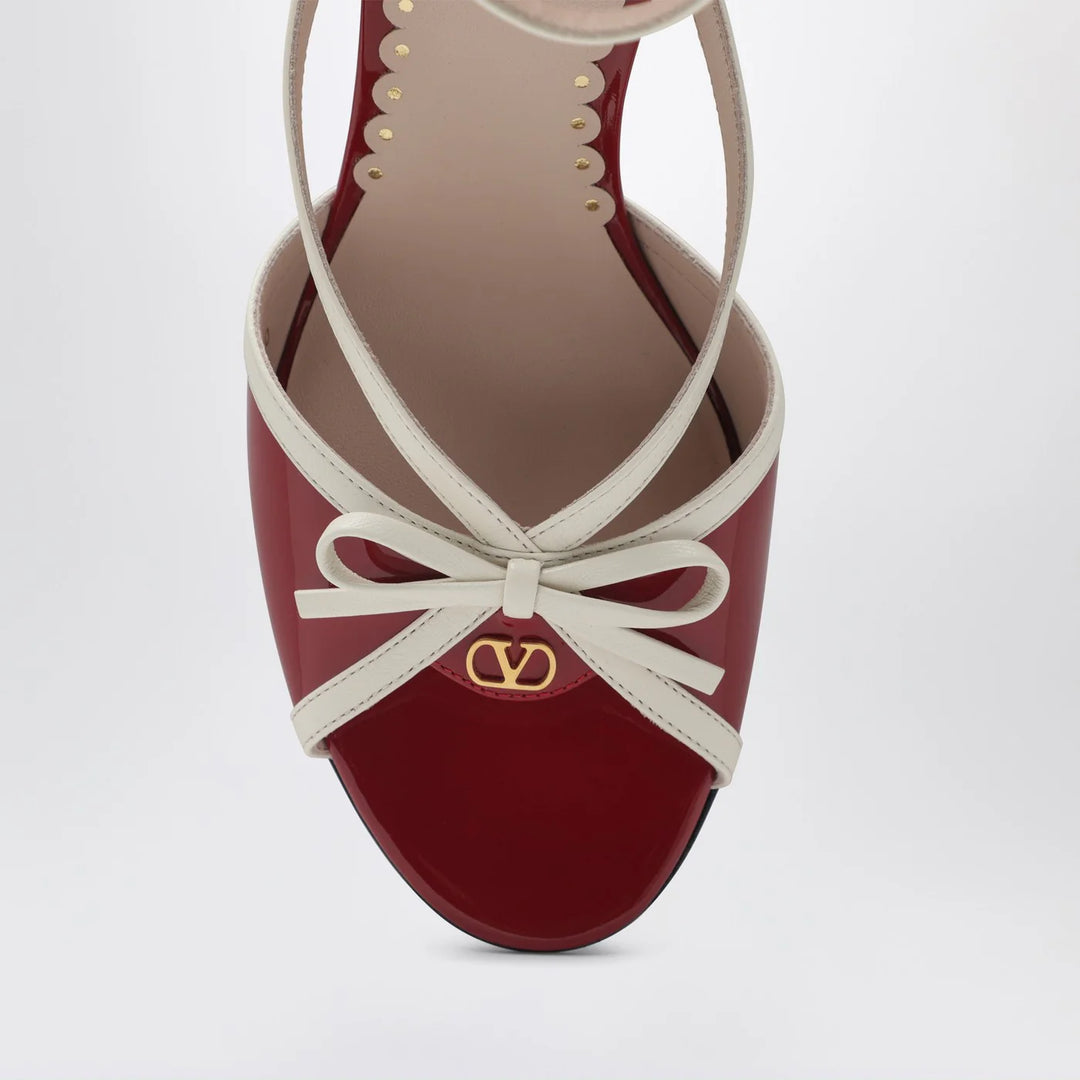 Valentino Garavani - Bepointy sandal red/ivory in patent leather and kidskin