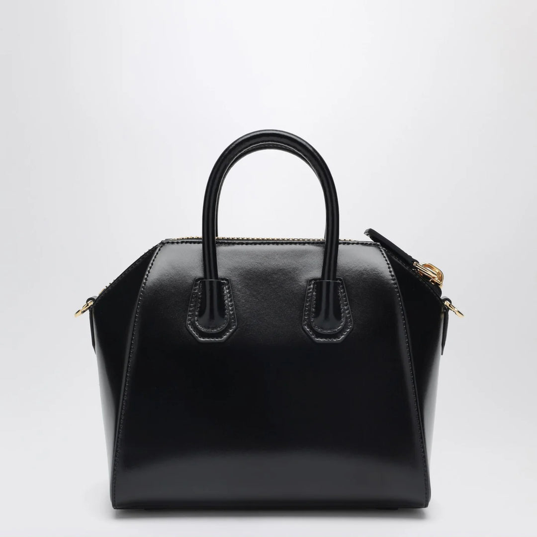 Givenchy - Antigona mini bag in black Box leather