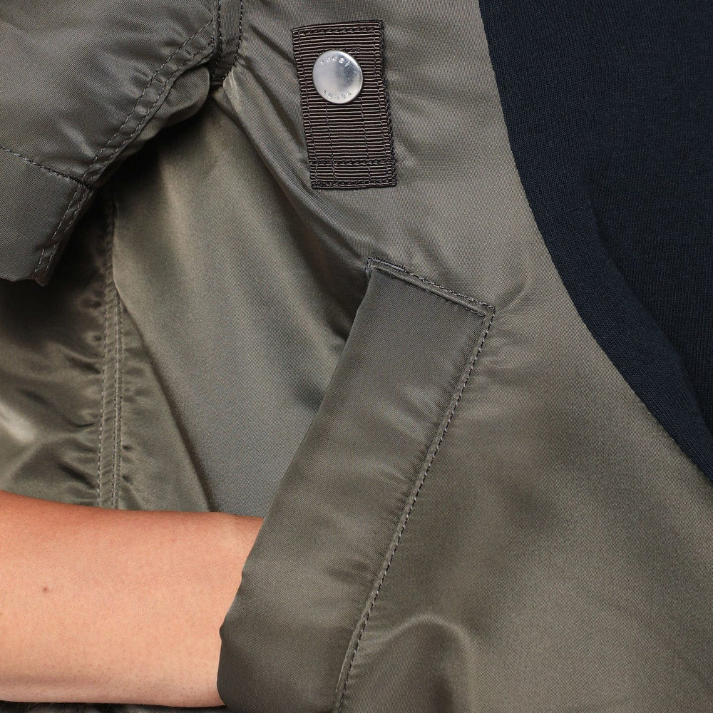 Sacai - Navy/kaki cotton and nylon T-shirt Brand Apparel & Accessories > Clothing > Shirts & Tops 2