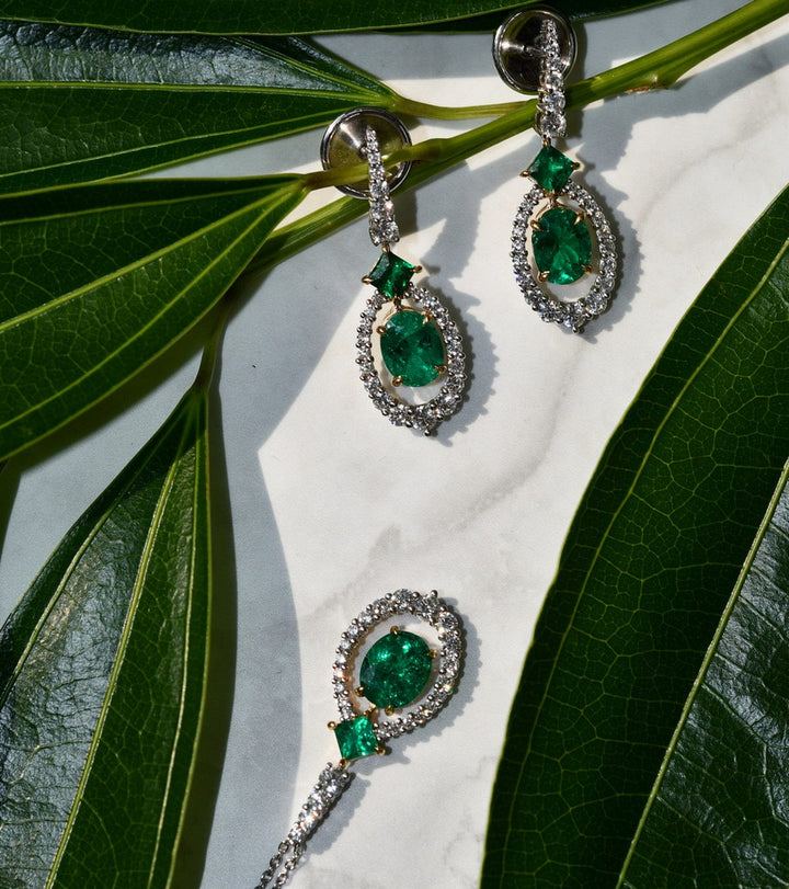 LEIBISH Oval Muzo Emerald &amp; Diamond Floating Halo Pendant Brand Necklace