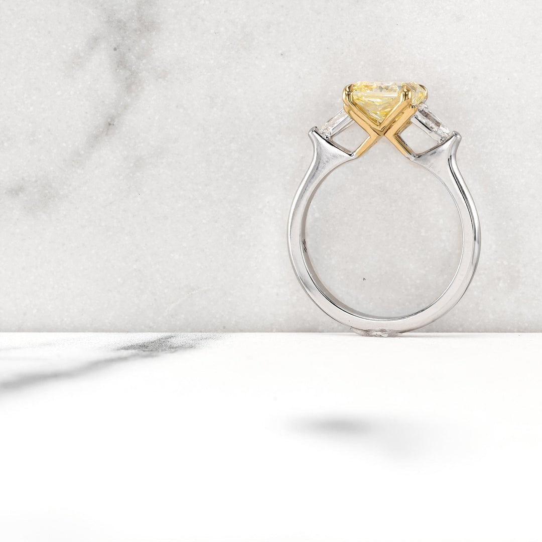 LEIBISH 2.27ct Fancy Yellow Radiant Three-Stone Diamond Ring Brand Ring