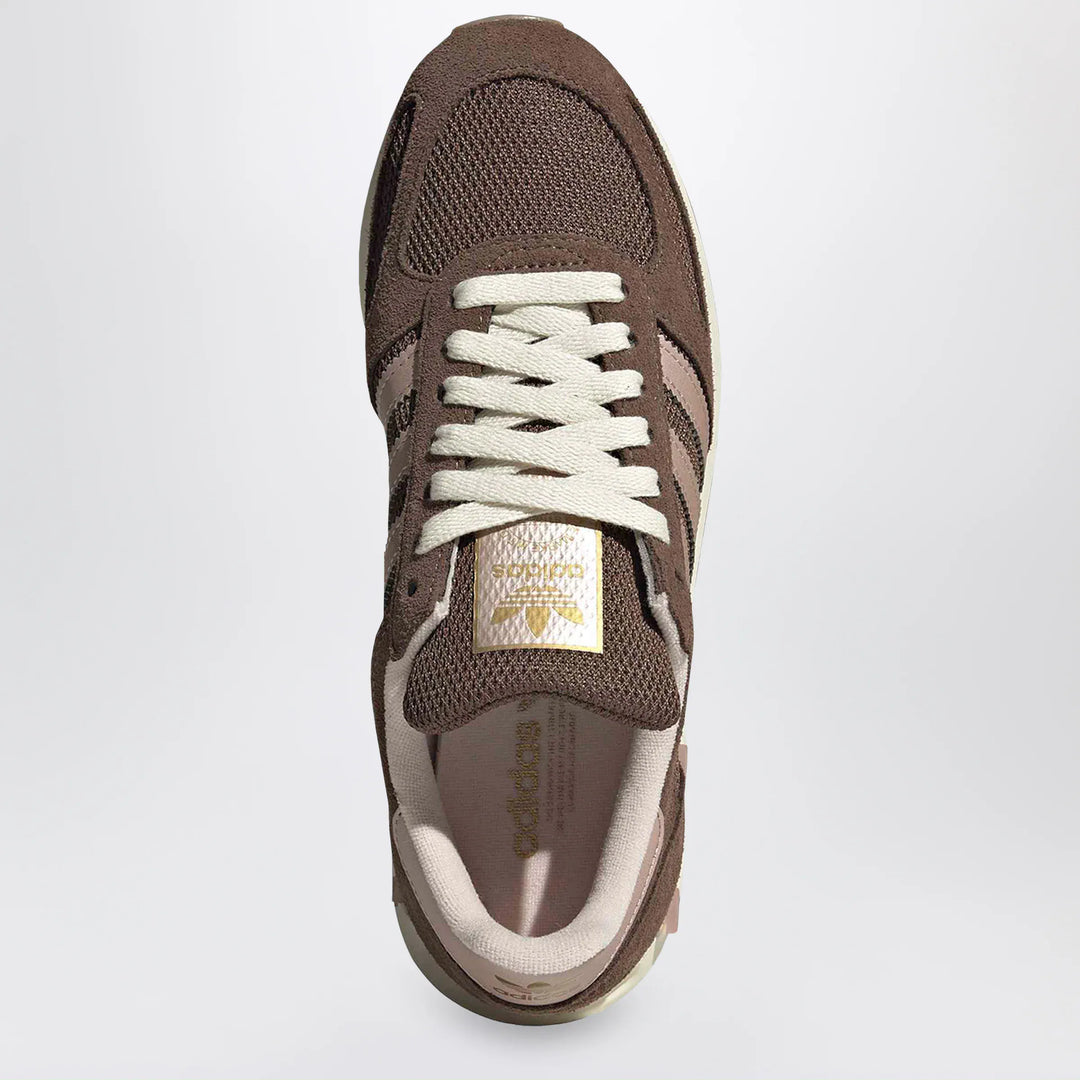adidas Originals - LA Trainer OG W Sneakers in Earth Strata / Vapour Grey Metallic Brand Shoes