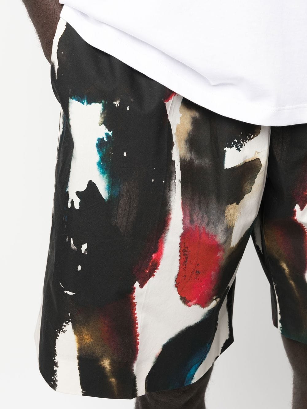 Alexander Mcqueen Short trousers 48 Alexander McQueen Shorts MultiColour Alexander McQueen Shorts MultiColour Brand