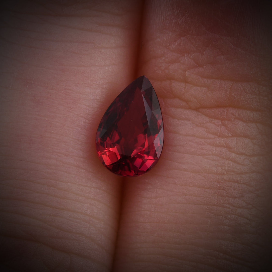 2.05 Carat Red MOZAMBIQUE Pear Ruby CD